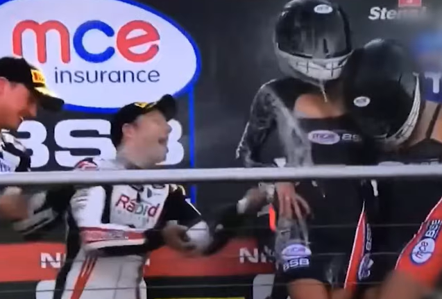 10 Most Embarrassing Live Streaming Accidents: Kanye Steals Taylor's Spotlight! 10 Most Embarrassing Live Streaming Accidents: Kanye Steals Taylor's Spotlight!